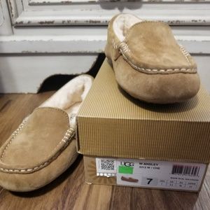 UGG Ansley slippers